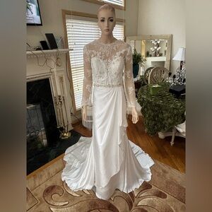 Elegant White Lace Wedding Dress